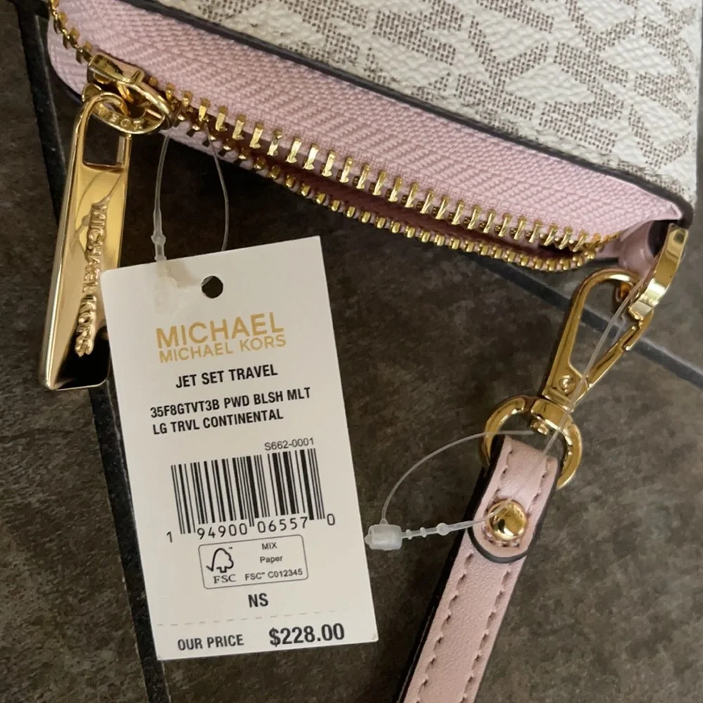 Michael Kors Jet Set Travel Large Travel CONTINENTAL Wallet-Wristlet - Picture 11 of 16